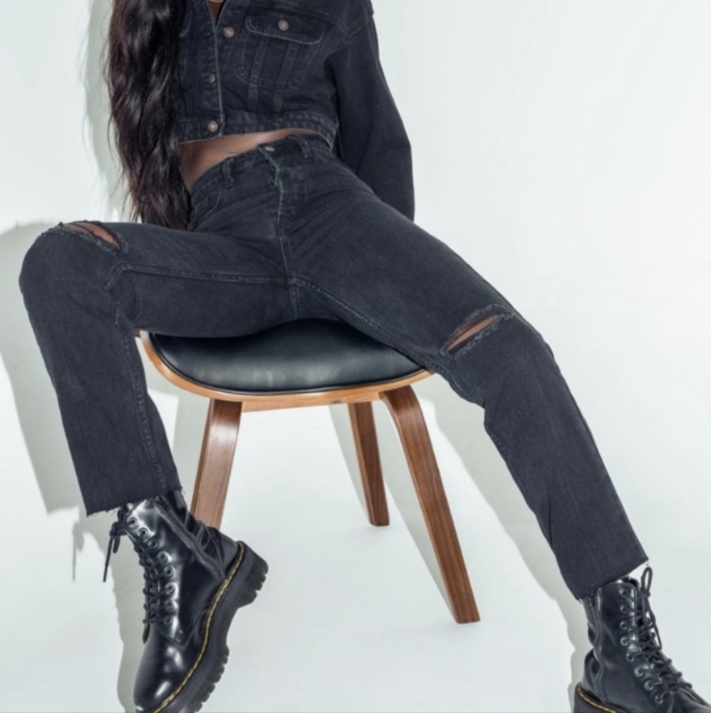 PRINCESS POLLY High Rise Raw Hem Distressed Black Jeans Size 0